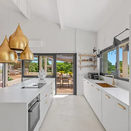 Willa Maison Douce By Terrys Homes Hyères